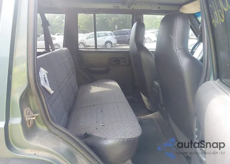 2000 Jeep Cherokee Sport from USA, damaged, VIN 1J4FF48S8YL242593